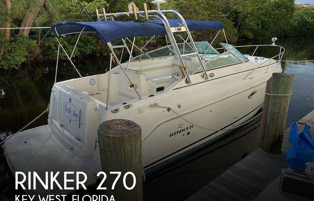 2006 Rinker 270 fiesta vee