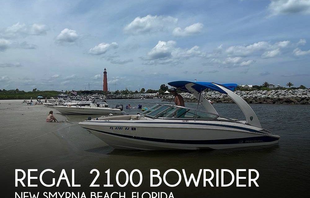 2015 Regal 2100 Bowrider