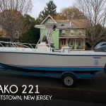 1997 Mako 221 Center Console