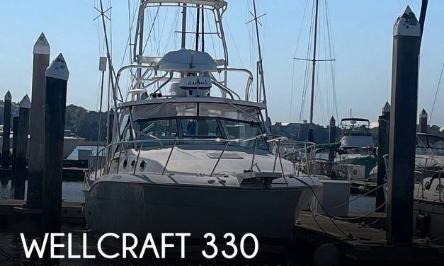 2005 Wellcraft 330 Coastal