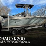 2021 Robalo R200