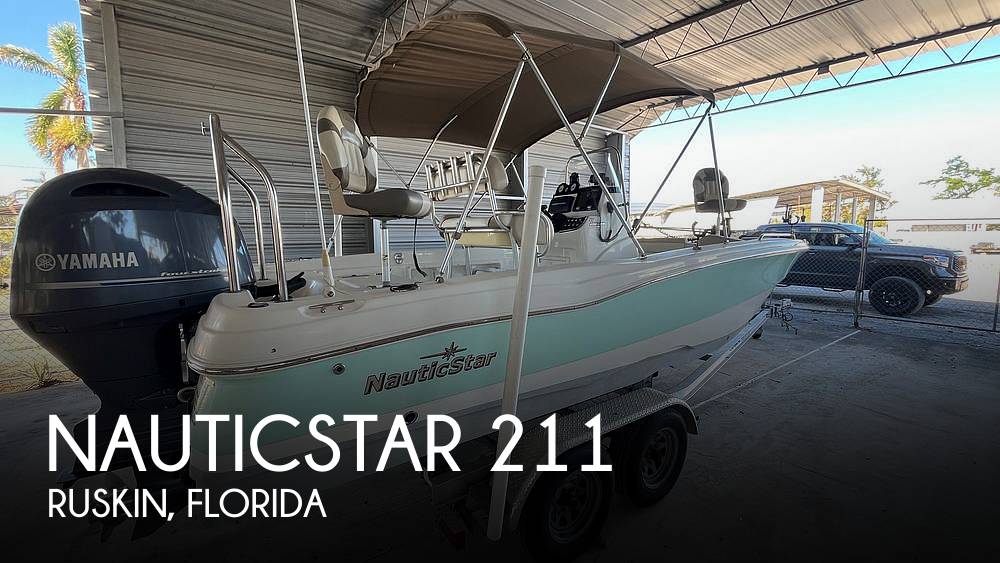 2017 NauticStar 211 Angler