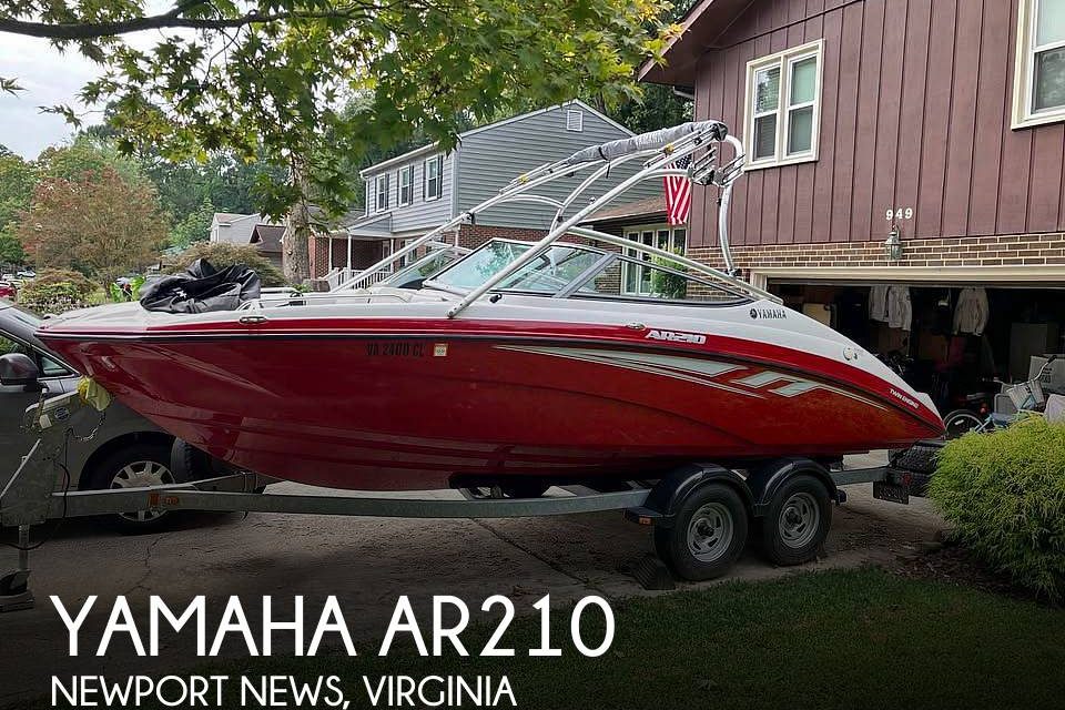 2015 Yamaha AR210