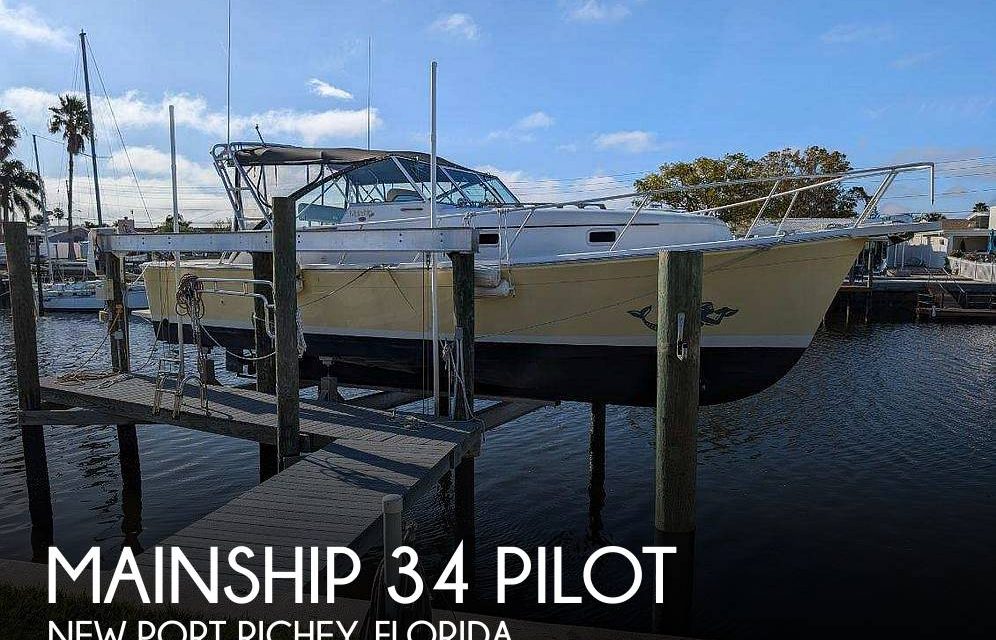 2001 Mainship 34 Pilot