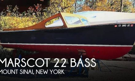 1956 Marscot 22 Bass