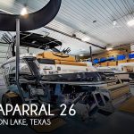 2022 Chaparral 26 surf black edition