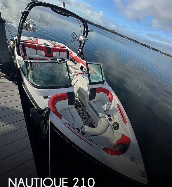 2012 Nautique 210 Super Air Nautique