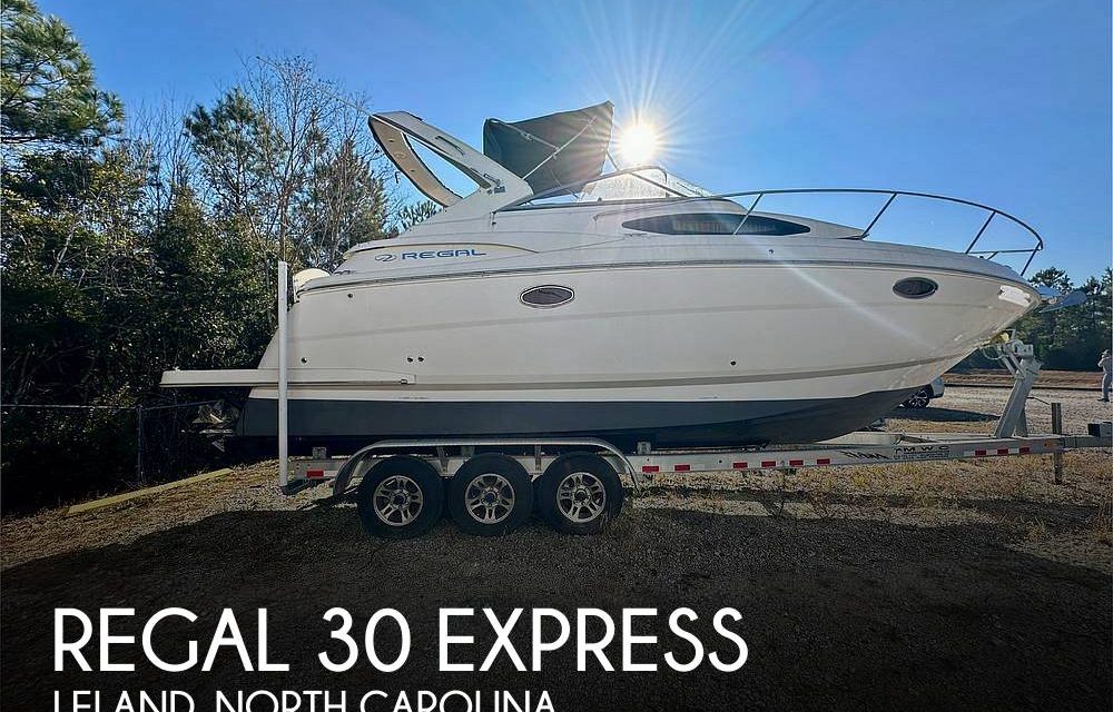 2015 Regal 30 Express